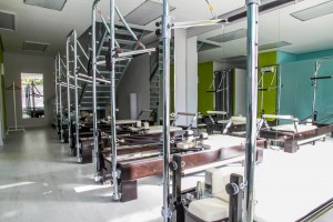 Maquina reformer en pilates